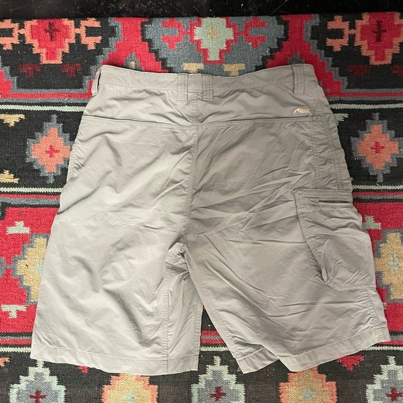 Mountain Khakis Mens Chino Shorts Size 36x11 Tan Casual Mid Rise Waist - Picture 2 of 4
